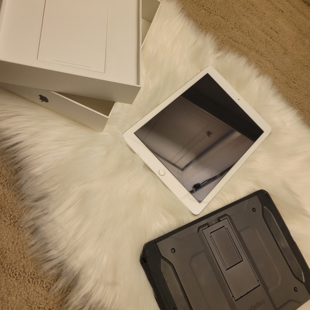 Apple Ipad 6th Generation 32 GB
